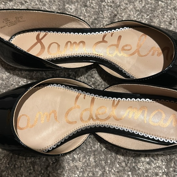 🥿SOLD🥿 SAM Edelman Rodney Black Patent Flats 5.5 with Box - Picture 2 of 7